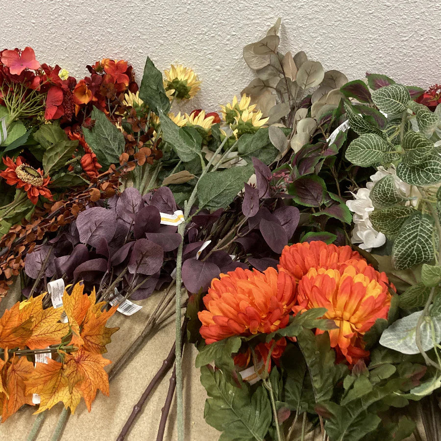 09/10 at 6pm: Fall Wreath Making Workshop
